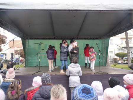 Vianočný radničný rínok