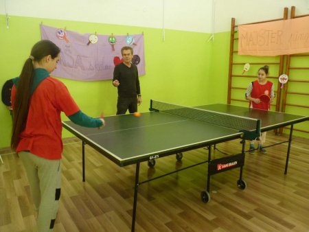 Majsterka školy v ping-pongu