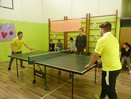 Majster školy v ping-pongu