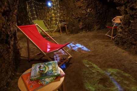 Čítanie v podzemných pivniciach