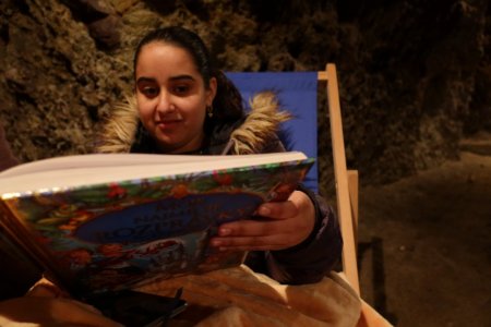 Čítanie v podzemných pivniciach