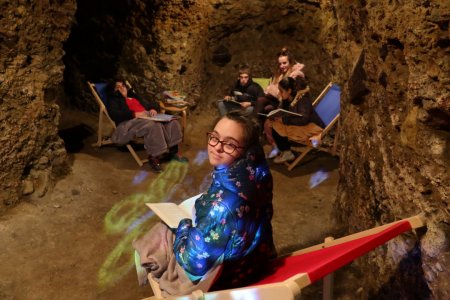 Čítanie v podzemných pivniciach