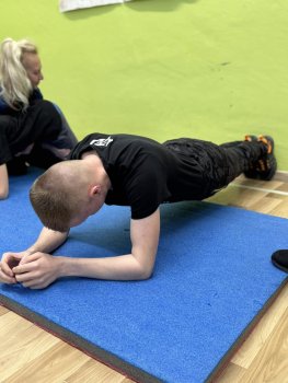 Železný muž, železná žena