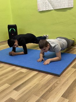 Železný muž, železná žena