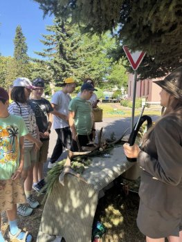 Poľovníci priniesli radosť deťom!