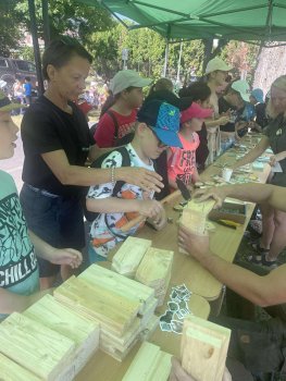 Poľovníci priniesli radosť deťom!