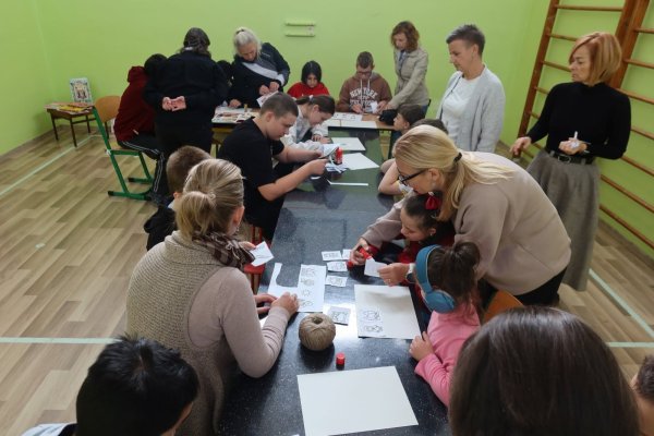 Medzinárodný deň školských knižníc – čítanie s piktogramom