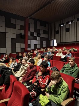S našimi žiakmi sme navštívili kino Krupina
